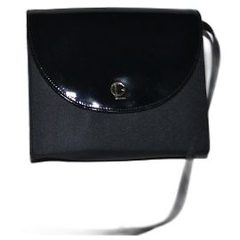 Guy Laroche bolsa Negro
