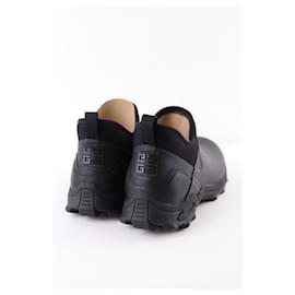 Givenchy-Black boots-Black