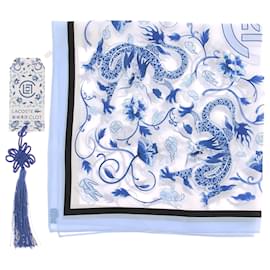 LACOSTE Sciarpe e fazzoletti T. Seta Blu