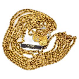 Cinto de colar de corrente quadrupla em tom de ouro vintage da Chanel Gold hardware
