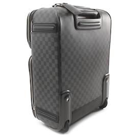 Louis Vuitton-LOUIS VUITTON Bags T.  Leather-Black