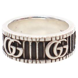 Anello GG Marmont in argento sterling Gucci argento Argento