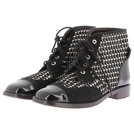 Chanel ankle boots T.EU 38.5 Leather Black