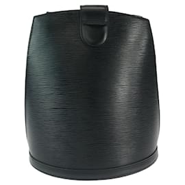Louis Vuitton-Louis Vuitton Epi Leather Cluny Shoulder Bag-Black