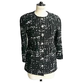 Chanel-CHANEL Petite Black Tweed Jacket TBE Size 36-Black
