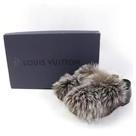 Louis Vuitton-Louis Vuitton Leather Loafers Black Gold 35-Other