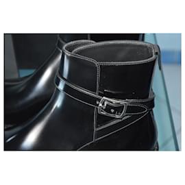 Saint Laurent-ANKLE BOOTS. SAINT LAURENT 39 NEW-Black