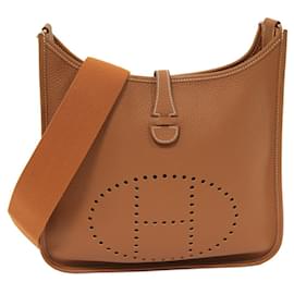 Hermès-Hermes Evelyne 3PM Clemence Gold Shoulder Bag-Golden