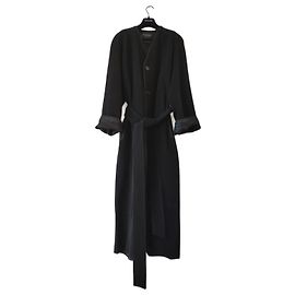 ABRIGO DE CACHEMIR CEPILLADO BALENCIAGA. Negro