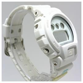 Autre Marque-Casio G-Shock DW-6900-7BUFF Wristwatch-White