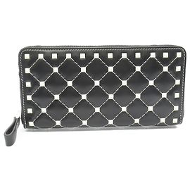 Cartera larga redonda Valentino Rockstud Negro