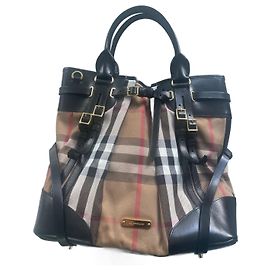 Burberry Black Leather Handbag Black