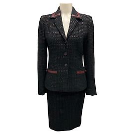 Set due pezzi in tweed con giacca e gonna in pelle nera / bordeaux Escada Nero