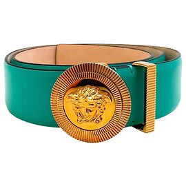 Cinto de couro turquesa com fivela Medusa da Versace Verde
