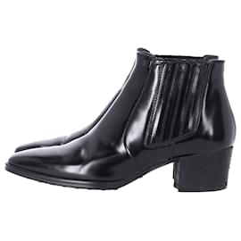 Tod's-Tod's Glossed Ankle Boots in Black Leather-Black
