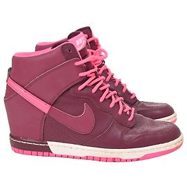 Baskets Nike Dunk Sky Hi en cuir bordeaux Rouge Bordeaux