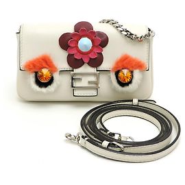 Fendi Micro Baguette Damen Tasche Weiß