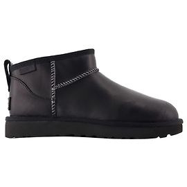 W Classic Ultra Mini Ankle Boots - UGG - Leather - Black Black