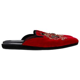 Bestickte flache Mules von Dolce & Gabbana aus rotem Samt Rot