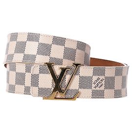 Cinto com fivela e logo Damier Azur da Louis Vuitton em lona revestida creme Branco Cru