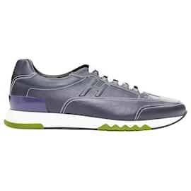 Hermès-Hermes Trail navy calf leather accent colorblock sneakers-Blue,Navy blue