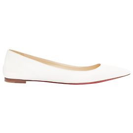 Flache Schuhe aus Leder mit spitzem Zehenbereich Christian Louboutin Weiß