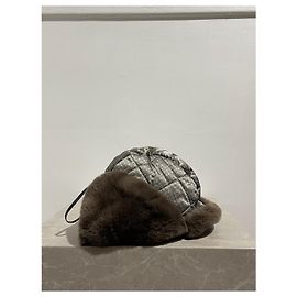 Cappelli LOUIS VUITTON T.Internazionale S Pelliccia Blu