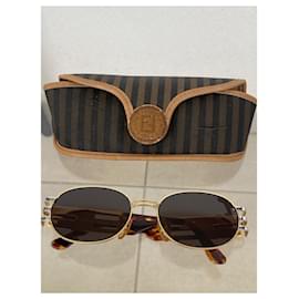 Fendi-Sunglasses  Fendi-Brown
