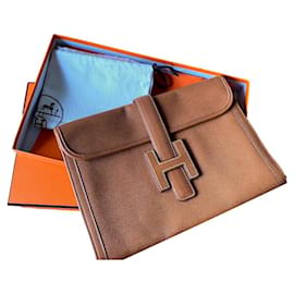 Hermès Clutch Tasche Camel aus Grainleder Kamel