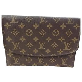 Louis Vuitton Rabat 23 Clutch Brown Cloth Brown