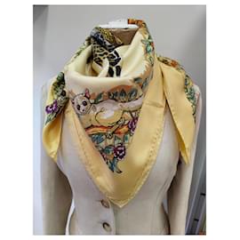Hermès-Silk scarves-Yellow