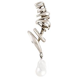 Alexander McQueen Runway Collection Ear Cuff Silver hardware