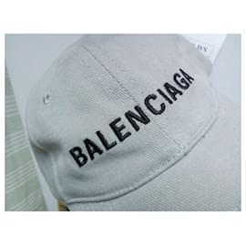 Balenciaga-Logotipo-Cinza
