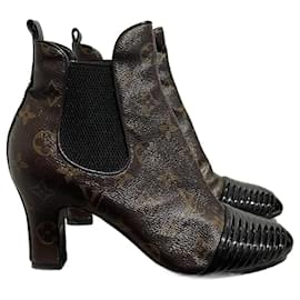 Louis Vuitton-LOUIS VUITTON Ankle boots T.EU 37.5 Cloth-Brown