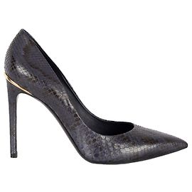 Louis Vuitton Snakeskin Eyeline Pumps - '10s Purple
