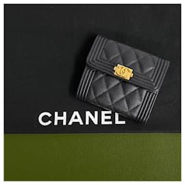Chanel-Chanel Boy Matelasse Caviar Bifold Wallet Black-Black
