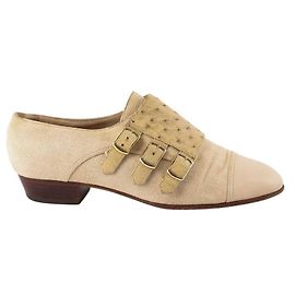Hermès Sapatos bege com fivela Bege