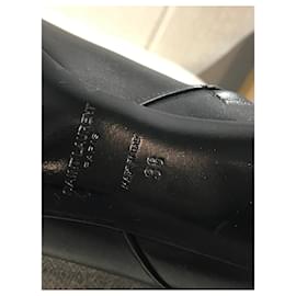 Saint Laurent-SAINT LAURENT Ankle boots T.EU 38 Leather-Black