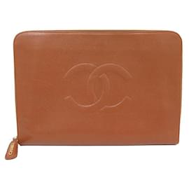 Chanel-VINTAGE CHANEL COMPUTER POUCH CC LOGO CAVIAR LEATHER CAMEL GOLD POUCH-Camel
