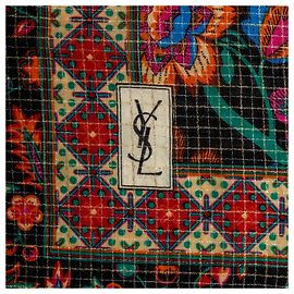 Cachecol Paisley Yves Saint Laurent Multicor