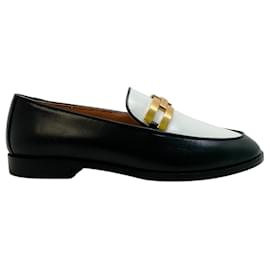 Aquazzura-Aquazzura Black / White Brandi Moccasin Loafers-Black
