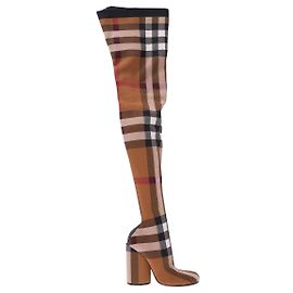 Burberry Brown boots Brown