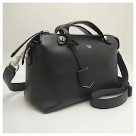 Fendi-Fendi By The Way Sac à main en cuir moyen-Noir