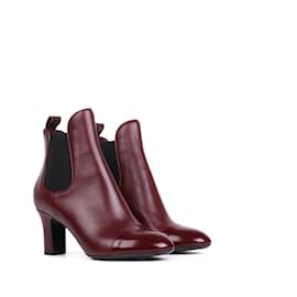 Louis Vuitton-LOUIS VUITTON - Louis Vuitton burgundy leather ankle boots-Dark red