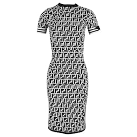 Fendi- Fendi Zucca Printed Midi crewneck Fitted Dress in Black and White Viscose-Black