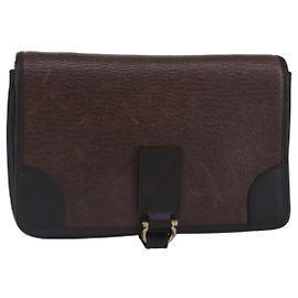 Bolsa Clutch Gancini de Couro Marrom Salvatore Ferragamo Auth ar12841 Marrom