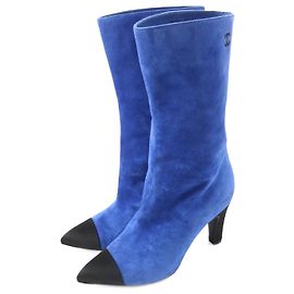 Botas curtas de cetim e camurça Gabrielle Coco G33119 da Chanel Outro