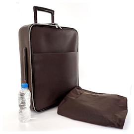 Louis Vuitton-Louis Vuitton Taiga Pegase 55 Luggage M23313-Brown