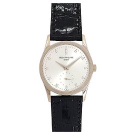 Relógio manual Patek Philippe em ouro branco com couro e diamantes 3796G-018 Prata