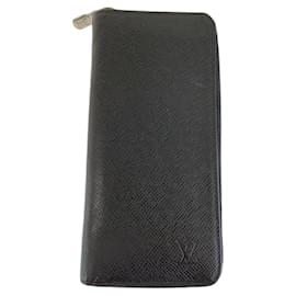 Louis Vuitton-Louis Vuitton Taiga Zippy Wallet Noir M30503-Black